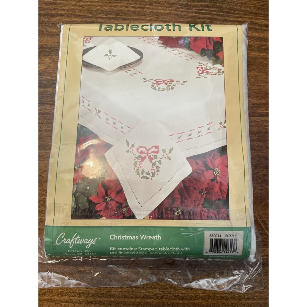 NEW/SEALED Craftways Tablecloth Kit Christmas Wreath 60x80" Holiday White